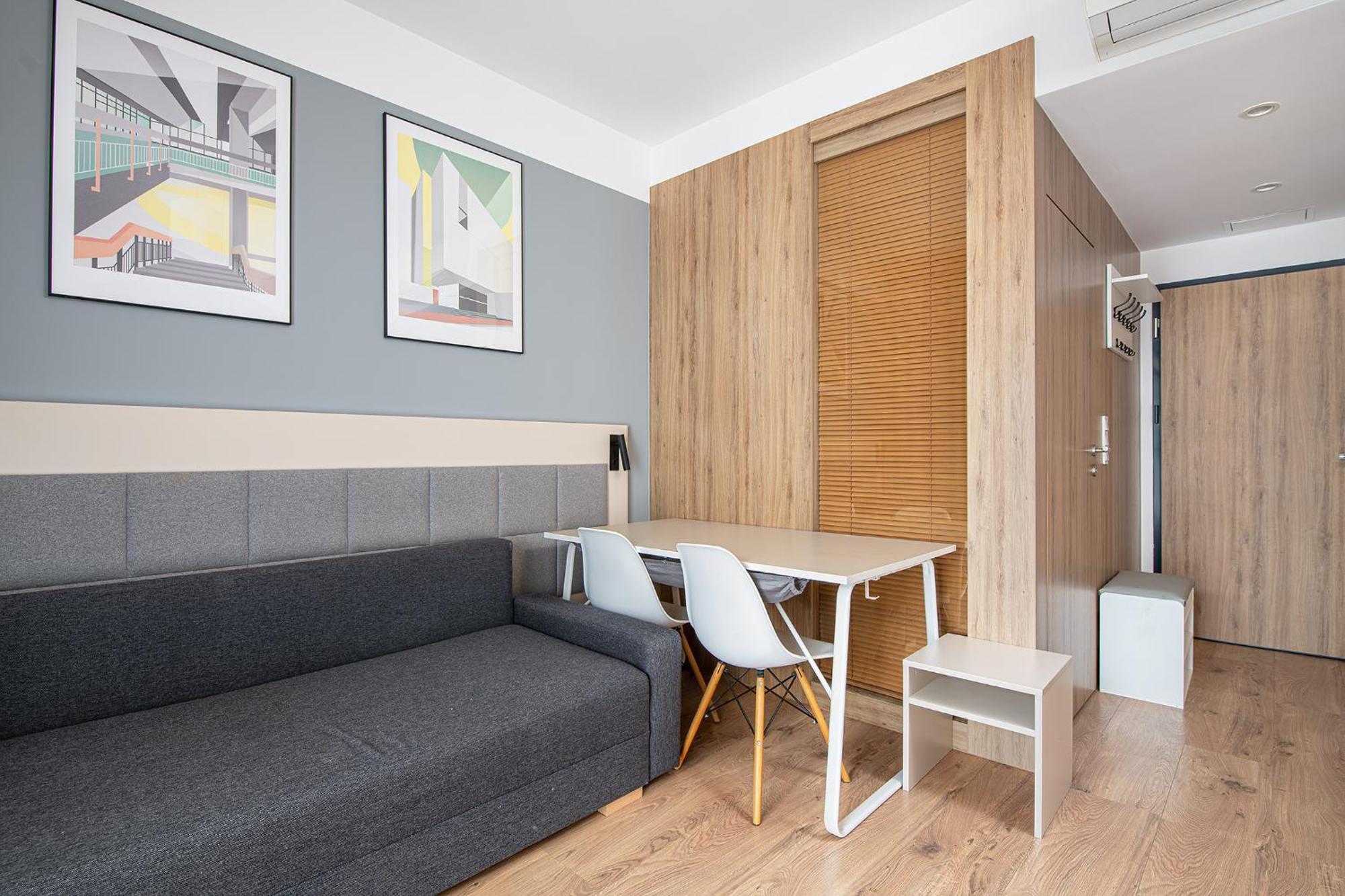 Rentplanet - Apartamenty Wolska Варшава Екстериор снимка
